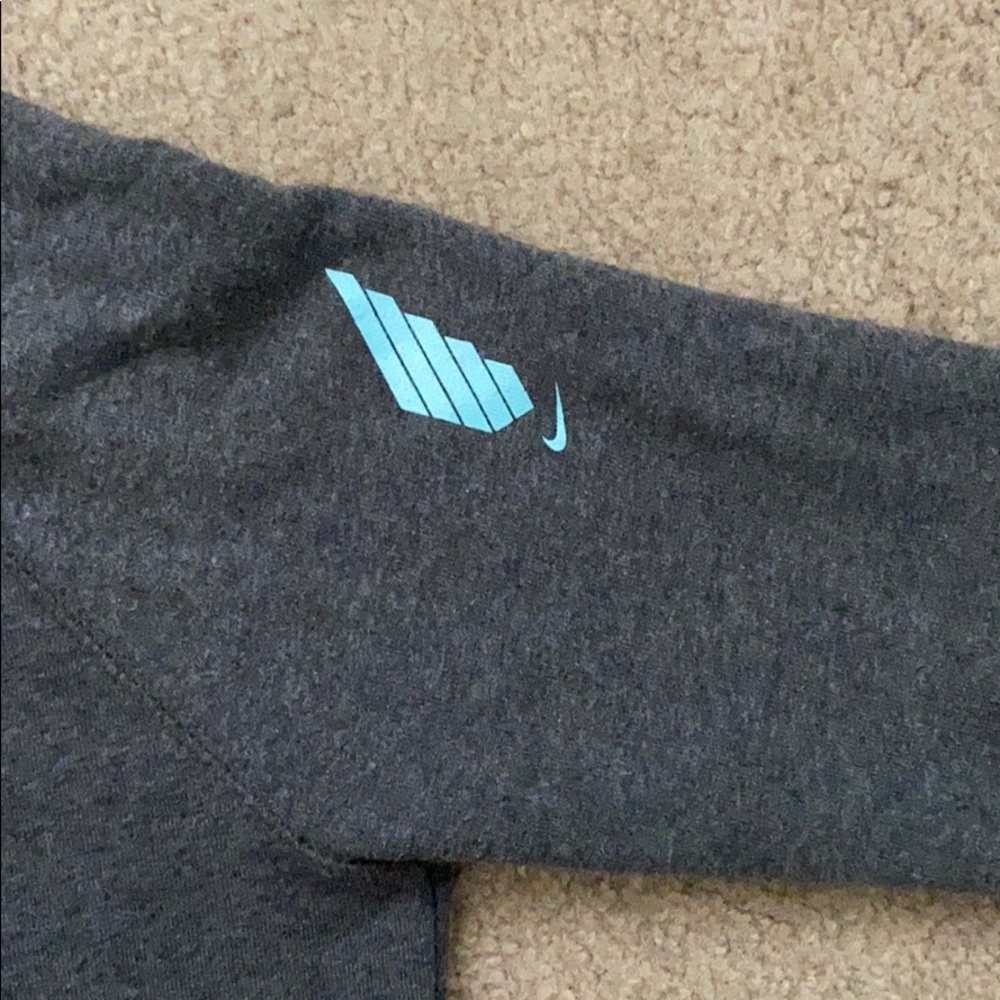 NIKE HOODIE - Picture 3 of 5
